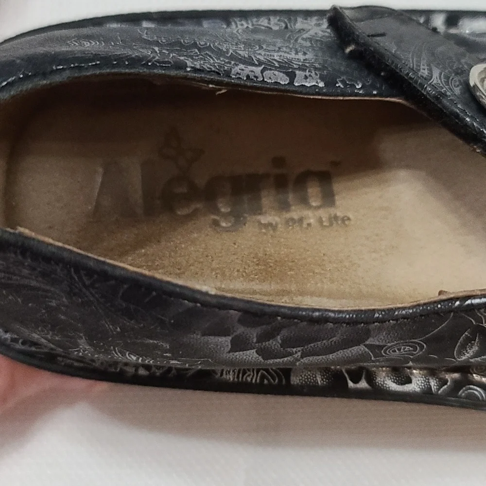 Alegria Womens Mary Janes Shoes Black Silver Floral Paisley   Sz 36/5.5 GUC READ - Picture 3 of 12